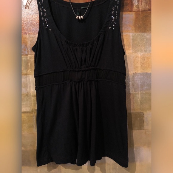 "STILE" BENETTON Black Pleated Sleeveless Top EUC - Picture 6 of 8